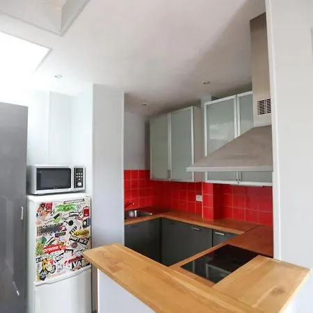Nice Apartment Near The Canal St Martin Apartment